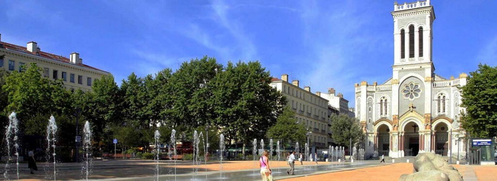 Saint-Etienne 1 image 1 40